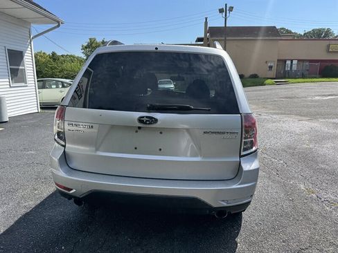 Used 2010 Subaru Forester 2.5X Limited AWD/4WD image 28