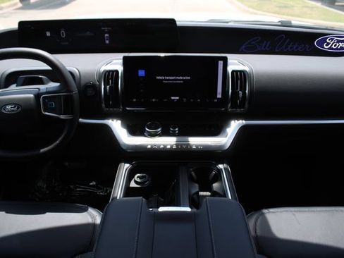 New 2027 Ford Expedition Platinum w/ Driver's Package RWD image 12