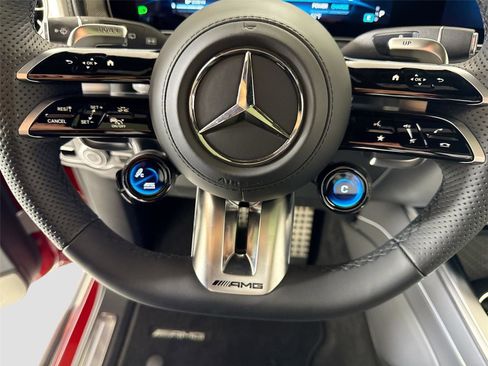 Used 2025 Mercedes-Benz G 63 AMG 4MATIC image 23