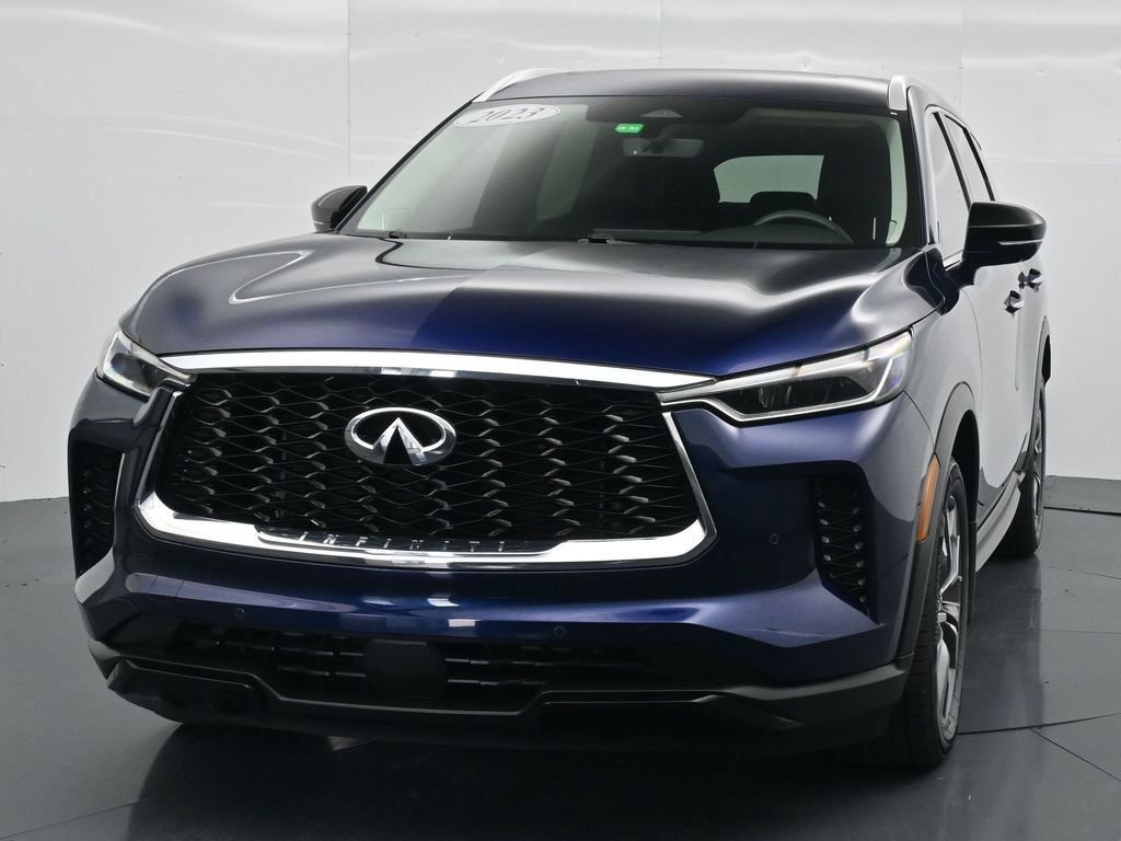 Used 2023 INFINITI QX60 Luxe w/ Performance Audio Package FWD image 10
