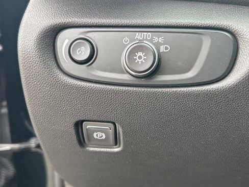 Used 2024 Chevrolet Blazer LT w/ Convenience Package image 18