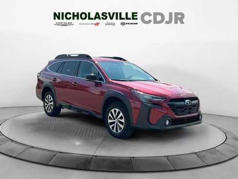 Used 2024 Subaru Outback Premium AWD/4WD image 7
