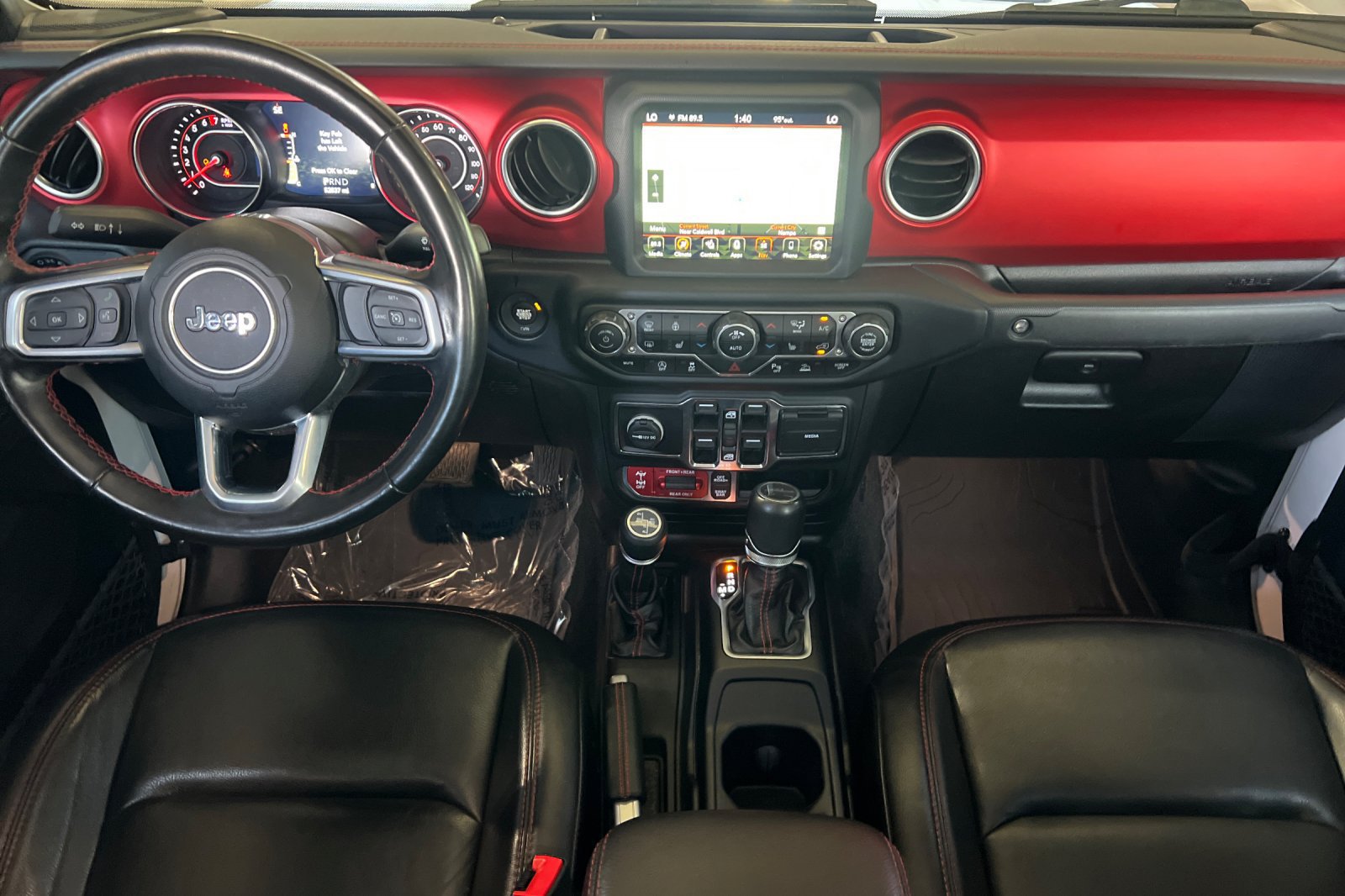 Used 2021 Jeep Gladiator Rubicon AWD/4WD image 5
