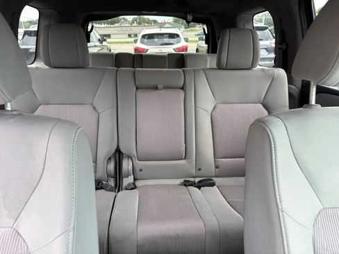 Used 2015 Honda Pilot EX image 16
