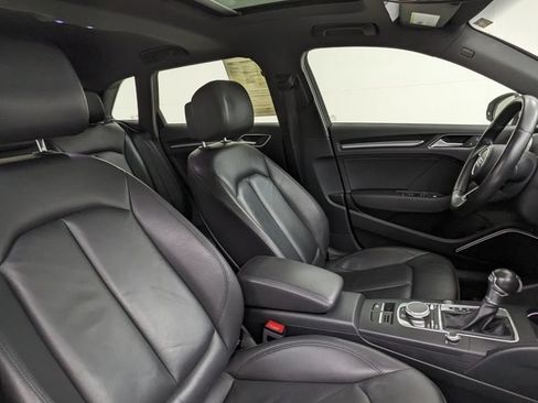 Used 2018 Audi A3 e-tron Prestige w/ Prestige Package FWD image 39