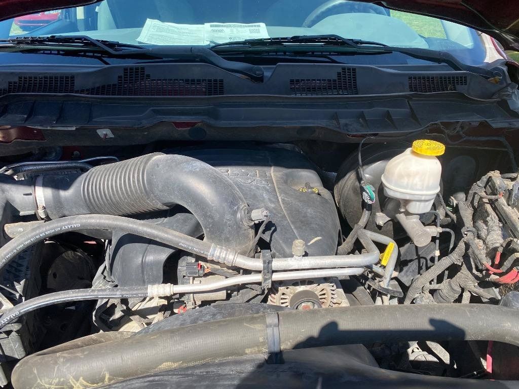 Used 2018 RAM 1500 Express w/ Express Value Package AWD/4WD image 24