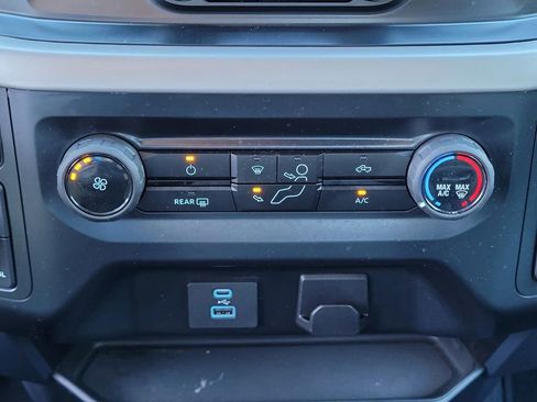 Used 2023 Ford F150 XLT image 19