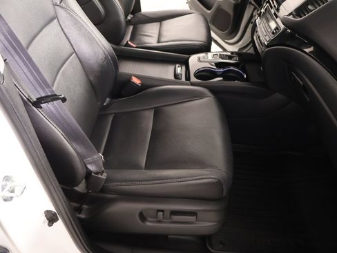 Used 2022 Honda Pilot Elite image 14