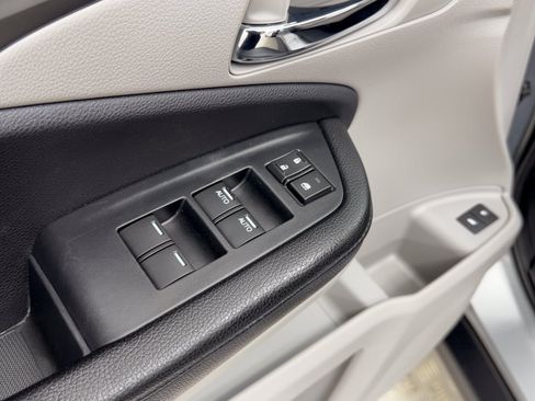 Used 2017 Honda Pilot EX-L image 15