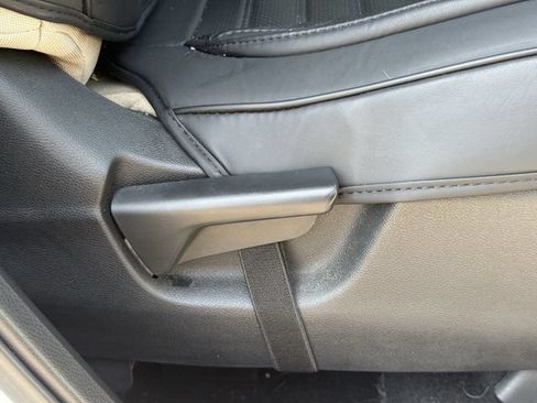 Used 2019 Honda CR-V LX image 27