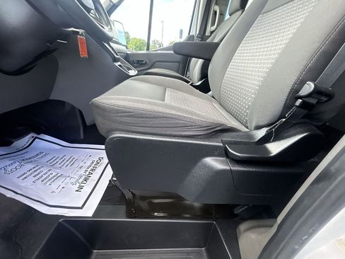 Used 2021 Ford Transit 350 XLT RWD image 18