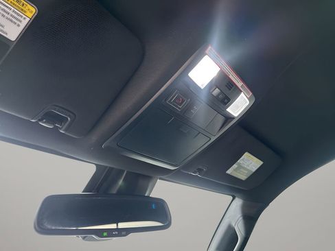 Used 2020 Toyota Tacoma TRD Off-Road image 34