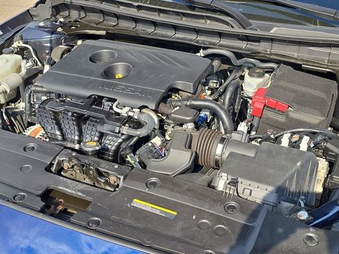 Used 2020 Nissan Altima 2.5 Platinum image 34