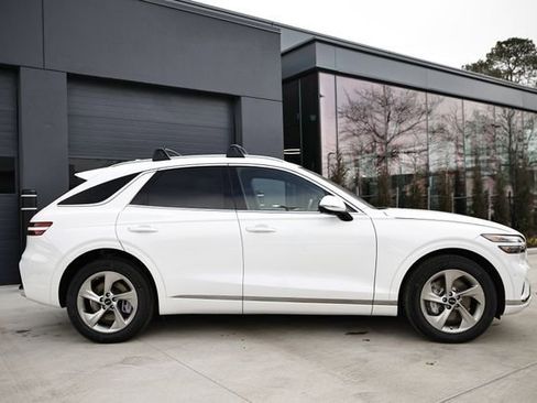 New 2026 Genesis GV70 2.5T Advanced image 4