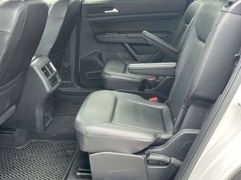 Used 2021 Volkswagen Atlas SEL AWD/4WD image 16