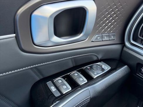New 2026 Kia Sorento SX Prestige AWD/4WD image 24