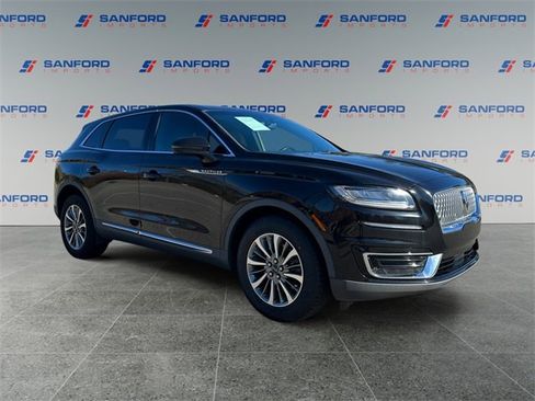 Used 2019 Lincoln Nautilus Select image 7
