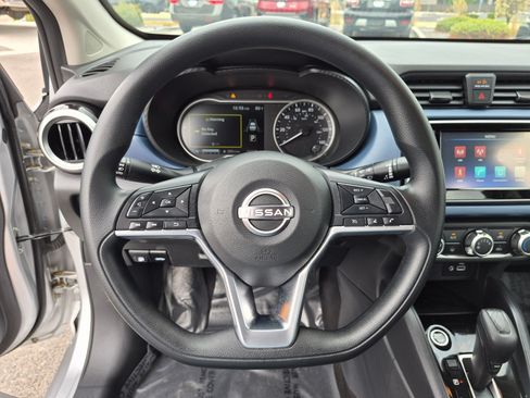 Used 2025 Nissan Versa SV w/ Trunk Package FWD image 18