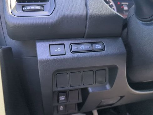 Used 2022 Nissan Frontier S image 22