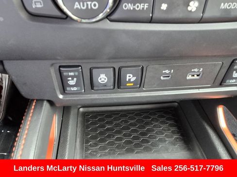 Used 2024 Nissan Frontier Pro-X w/ Pro Convenience Package RWD image 20
