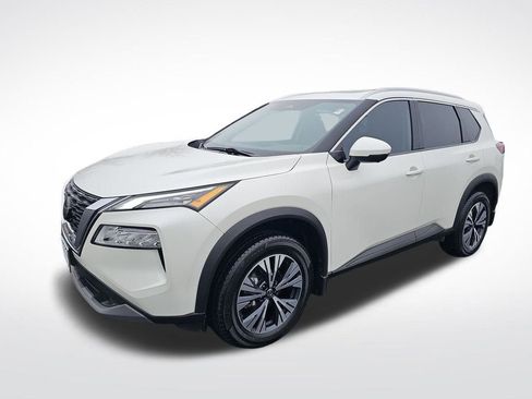 Used 2021 Nissan Rogue SV w/ Premium Package image 9