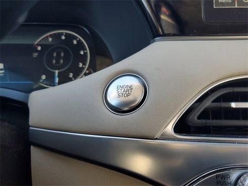 Used 2021 Hyundai Palisade Calligraphy image 30