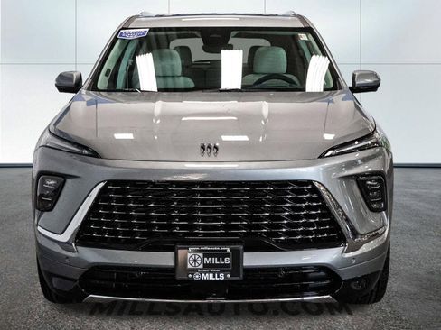 New 2026 Buick Enclave Avenir w/ Super Cruise Package AWD/4WD image 12