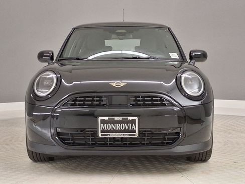 New 2026 MINI Cooper 2-Door Hardtop FWD image 4