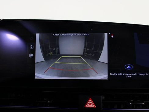 Certified 2025 Hyundai Elantra SEL image 23