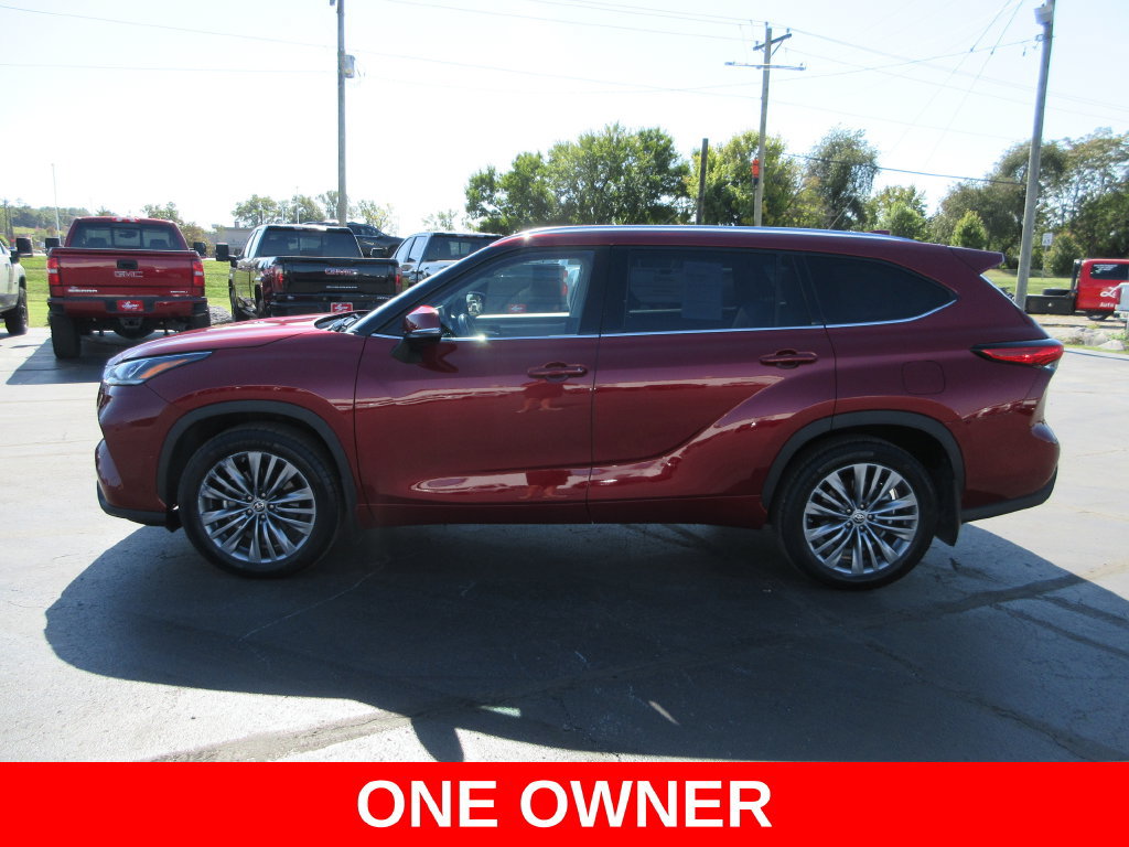 Used 2021 Toyota Highlander Platinum AWD/4WD image 10