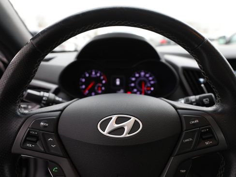 Used 2016 Hyundai Veloster Turbo w/ Option Group 04 image 24