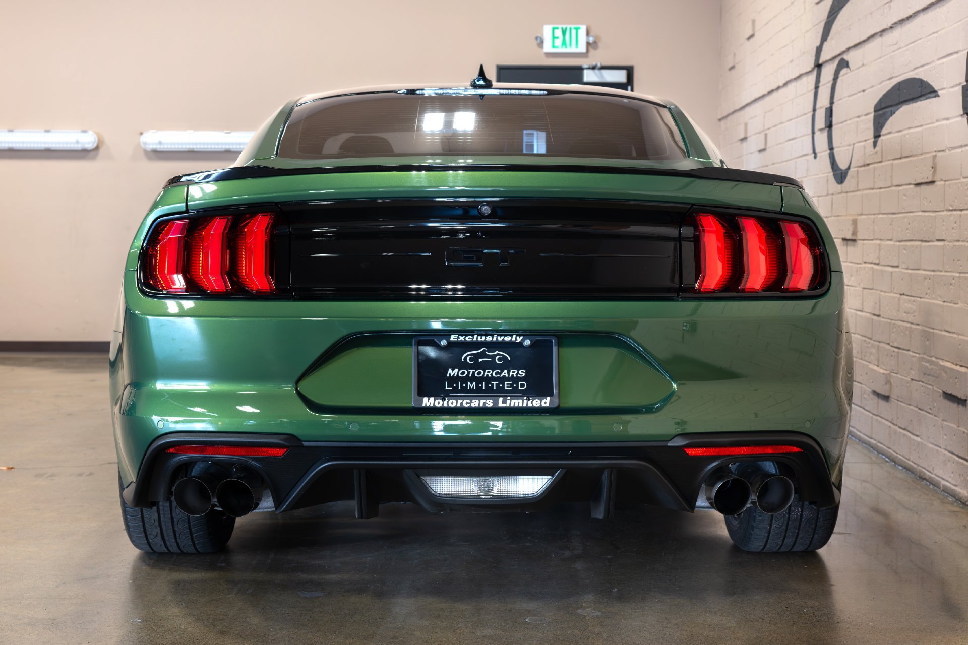 Used 2022 Ford Mustang GT Premium w/ Black Accent Package RWD image 6