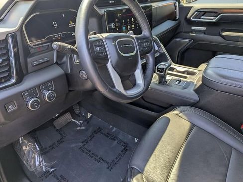 Used 2024 GMC Sierra 1500 Denali AWD/4WD image 11