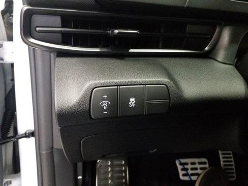 New 2026 Hyundai Elantra Sport image 12