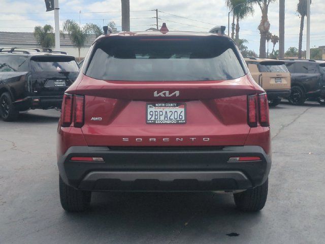 Used 2022 Kia Sorento S AWD/4WD image 4
