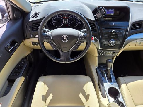 Used 2016 Acura ILX FWD image 8