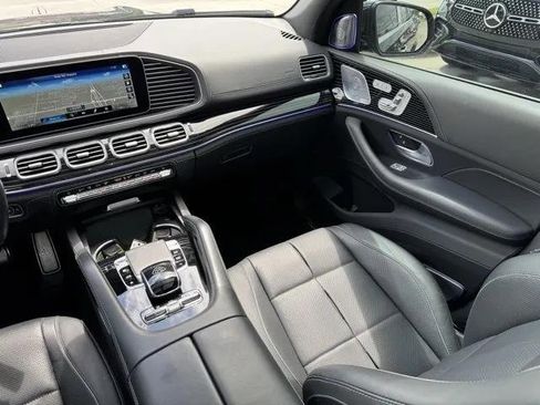 Used 2021 Mercedes-Benz Maybach GLS 600 4MATIC image 22