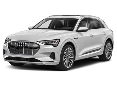 Used 2022 Audi e-tron Premium Plus w/ Premium Plus Package