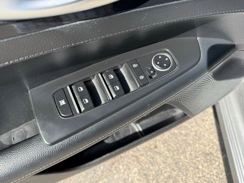 Used 2023 Kia Forte GT-Line w/ GT-Line Technology Package image 12