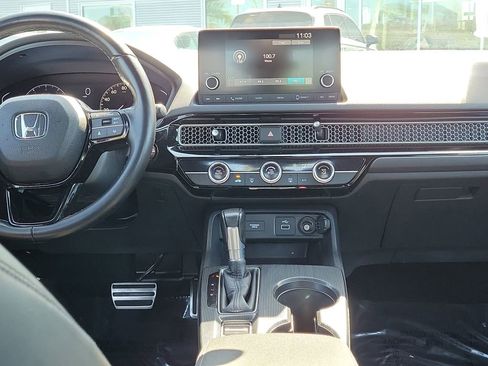 Used 2022 Honda Civic Sport image 15