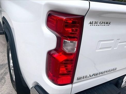 Used 2021 Chevrolet Silverado 3500 LT AWD/4WD image 23