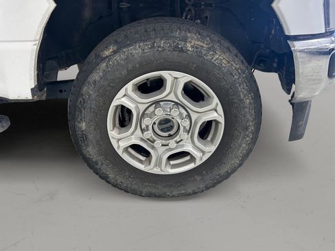 Used 2025 Ford F250 XLT w/ FX4 Off-Road Package AWD/4WD image 10