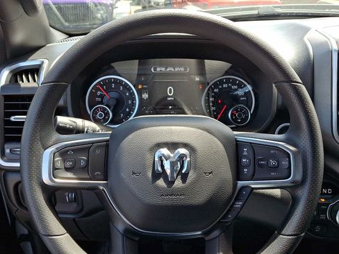 New 2026 RAM 1500 Express AWD/4WD image 13