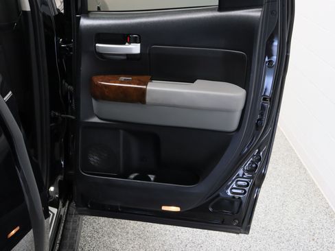 Used 2007 Toyota Tundra Limited image 32
