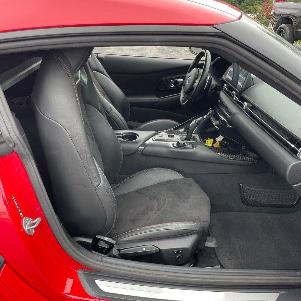 Used 2021 Toyota Supra RWD image 5