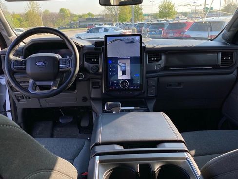 Used 2024 Ford F150 Lightning Flash image 27