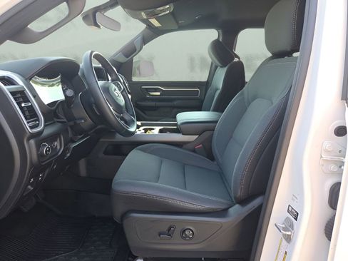 Used 2021 RAM 1500 Big Horn AWD/4WD image 9