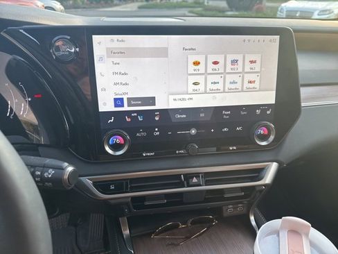 Used 2024 Lexus RX 350 Premium image 12