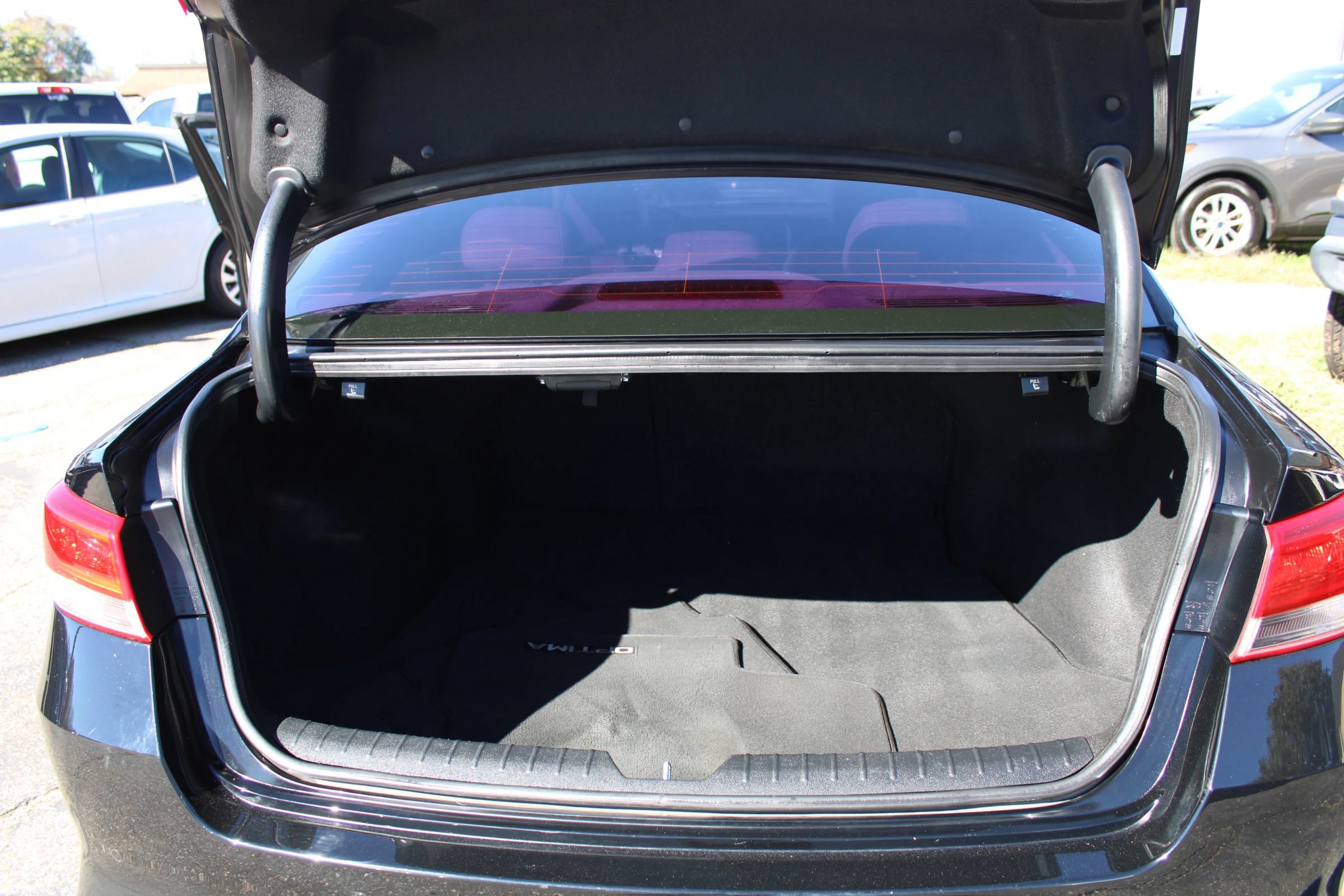 Used 2018 Kia Optima EX FWD image 23