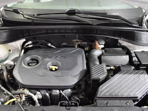 Used 2016 Hyundai Tucson SE FWD image 32